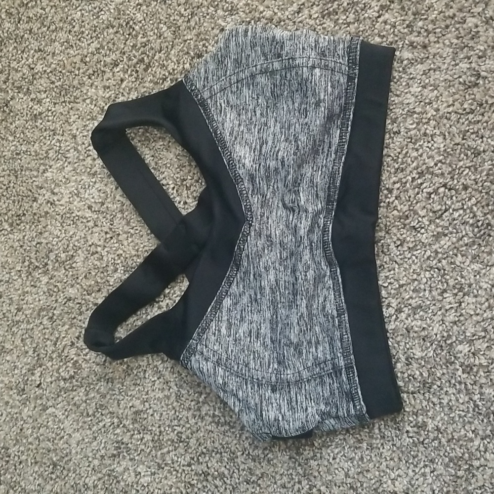EUC Hylete yoga bra